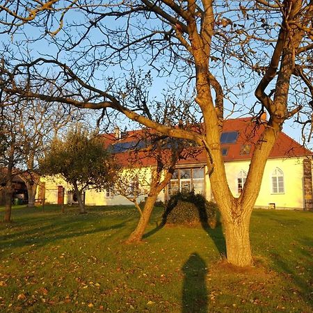 Ferienwohnung Rittergut Rossendorf Dresda Esterno foto